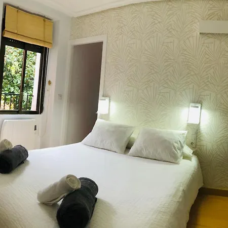 El Escondite De La Muralla Holiday home Caceres