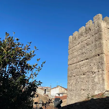 Ferienhaus El Escondite De La Muralla Caces