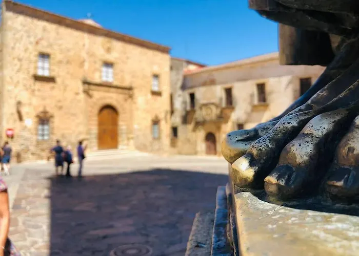 El Escondite De La Muralla Caces